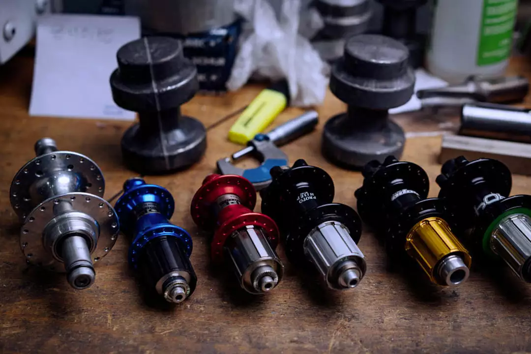 Hope Pro 4 Front Hub Wheels, Rims & Hubs 5 Hope Pro 4 Front Hub Wheels, Rims & Hubs