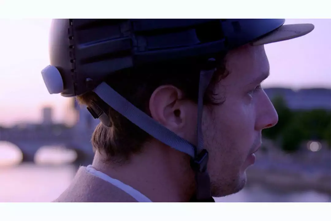 Overade Blinxi Smart Indicator Helmet Light Clothing Accessories 2 Overade Blinxi Smart Indicator Helmet Light Clothing Accessories