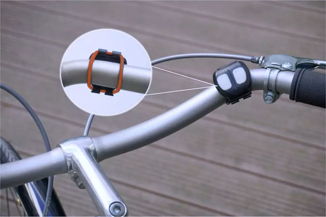 Overade Blinxi Smart Indicator Helmet Light Clothing Accessories 4 Overade Blinxi Smart Indicator Helmet Light Clothing Accessories