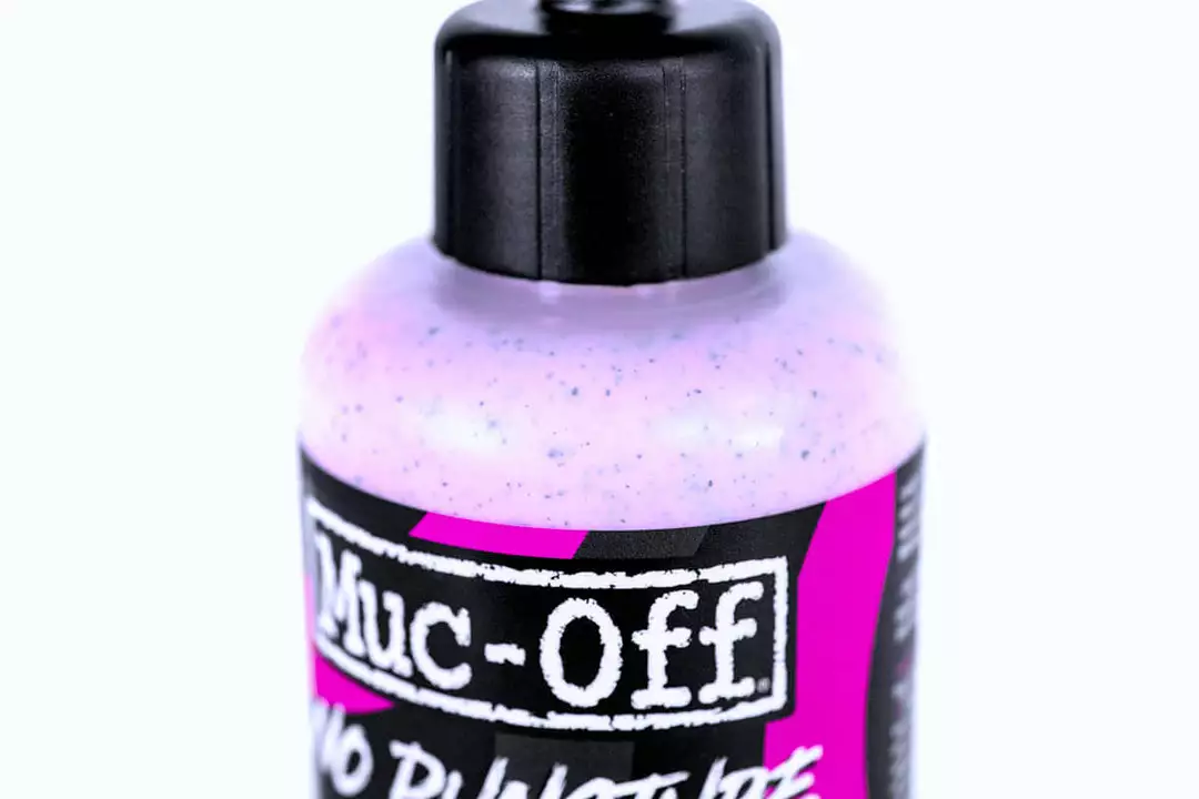 Muc-Off Inner Tube Sealant 4 Muc-Off Inner Tube Sealant