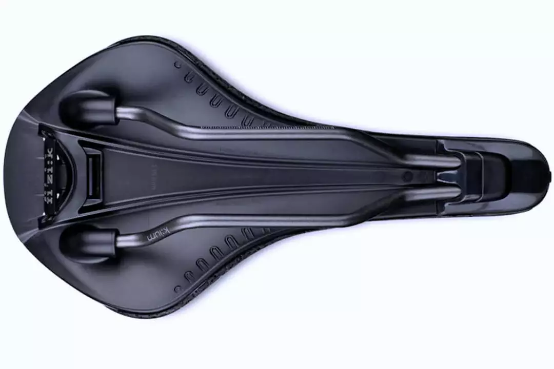 Contact Points Fizik Adaptive R3 VS Evo Saddle 6 Contact Points Fizik Adaptive R3 VS Evo Saddle