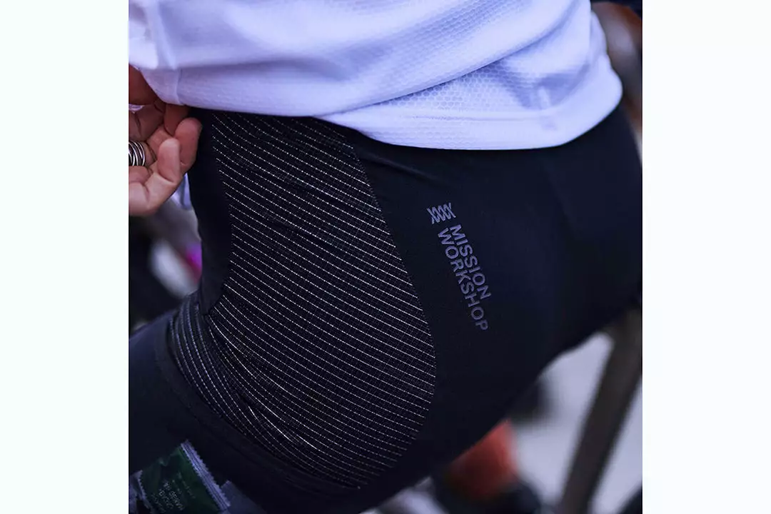 Mission Workshop Pro Waisted Women's Shorts 4 Mission Workshop Pro Waisted Women's Shorts